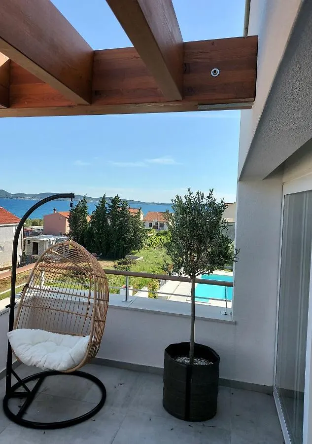 O'Live Residence - Designer Suites Bibinje