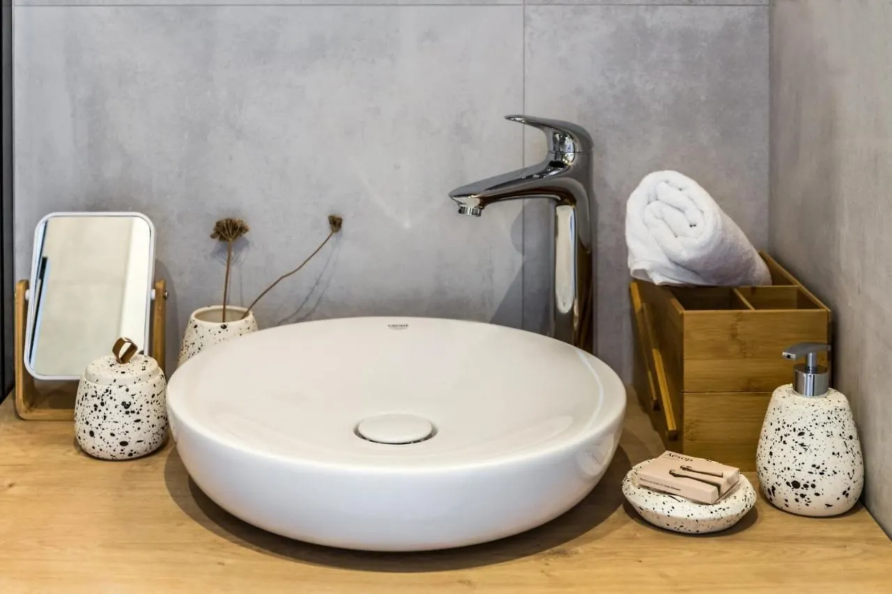 O'Live Residence - Designer Suites Bibinje 0*,